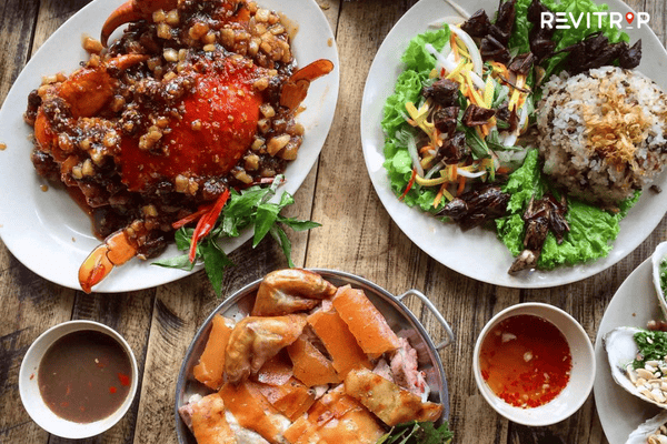 chùa Hà 街头美食 - 温馨的 Hẻm Quán