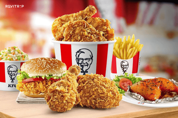 肯德基炸鸡和蛋挞 – 河内快餐治愈餐