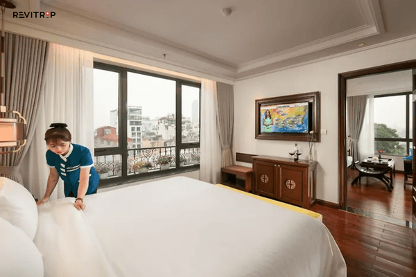 Lucien Hanoi Lakeside Hotel & Rooftop