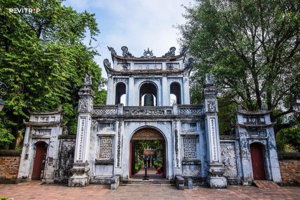 The front view of the Temple of Literature