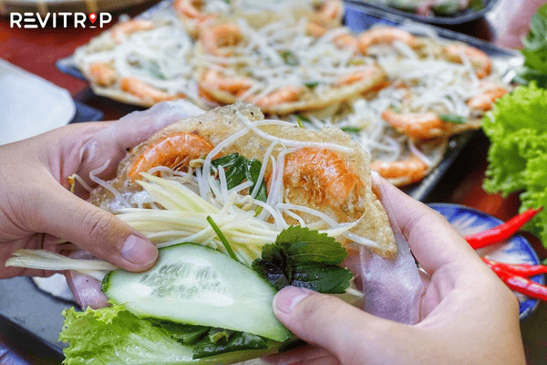 Banh Tom Co Yen