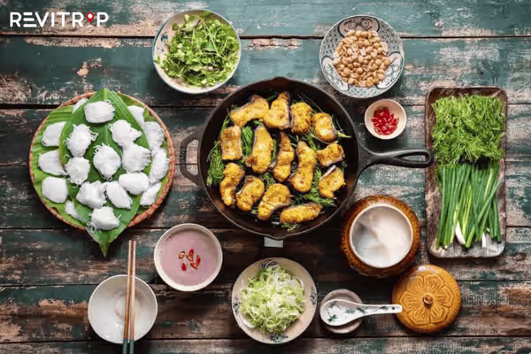 Cha Ca La Vong at 14 Cha Ca Street