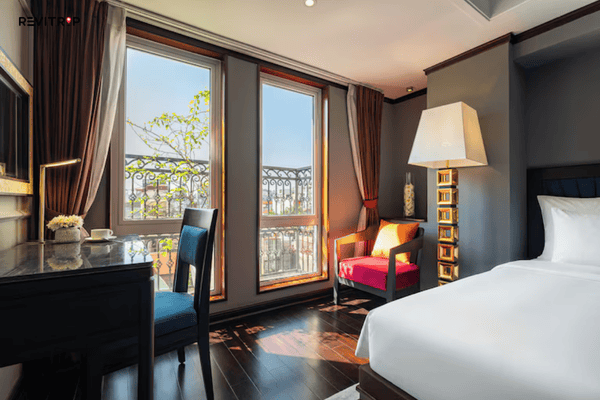 hotel near Ta Hien Street boutique design
