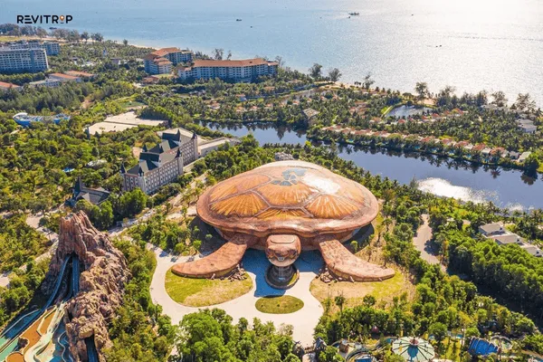 Aquarium and Marine Exhibits