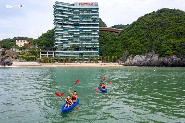 Kayak activities for family