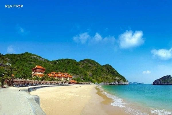 理想的访问时间是旱季和晴朗的季节