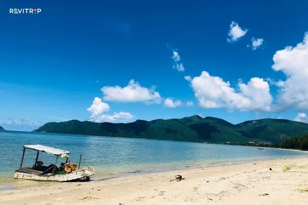 Lo Voi beach