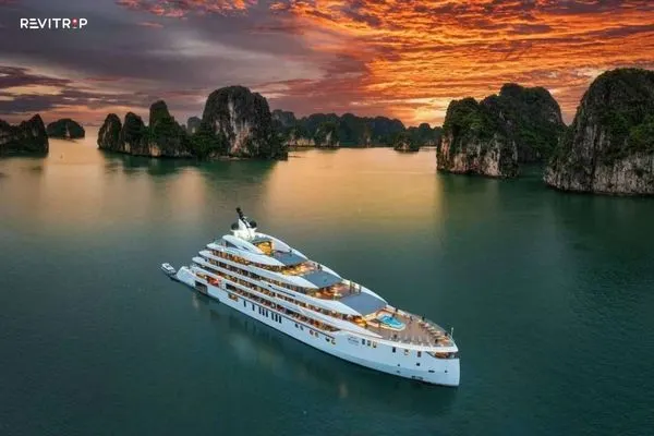 Ha Long Bay Cruise