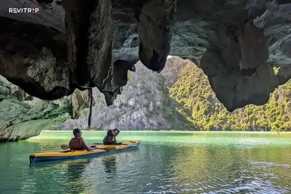 Kayaking in Ha Long Bay