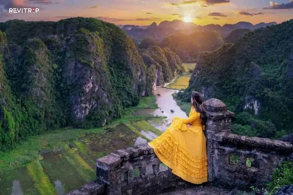 Pagoda Peak view (Right Fork)