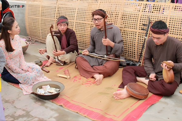 Northern Vietnam Market Scene Reflecting the Roots of Xam Singing