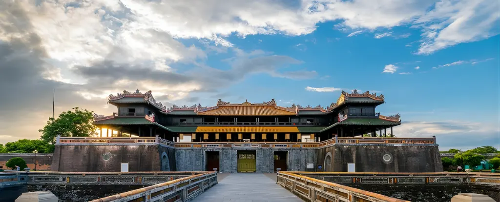 Hue Imperial City: Complete Visitor Guide 2026